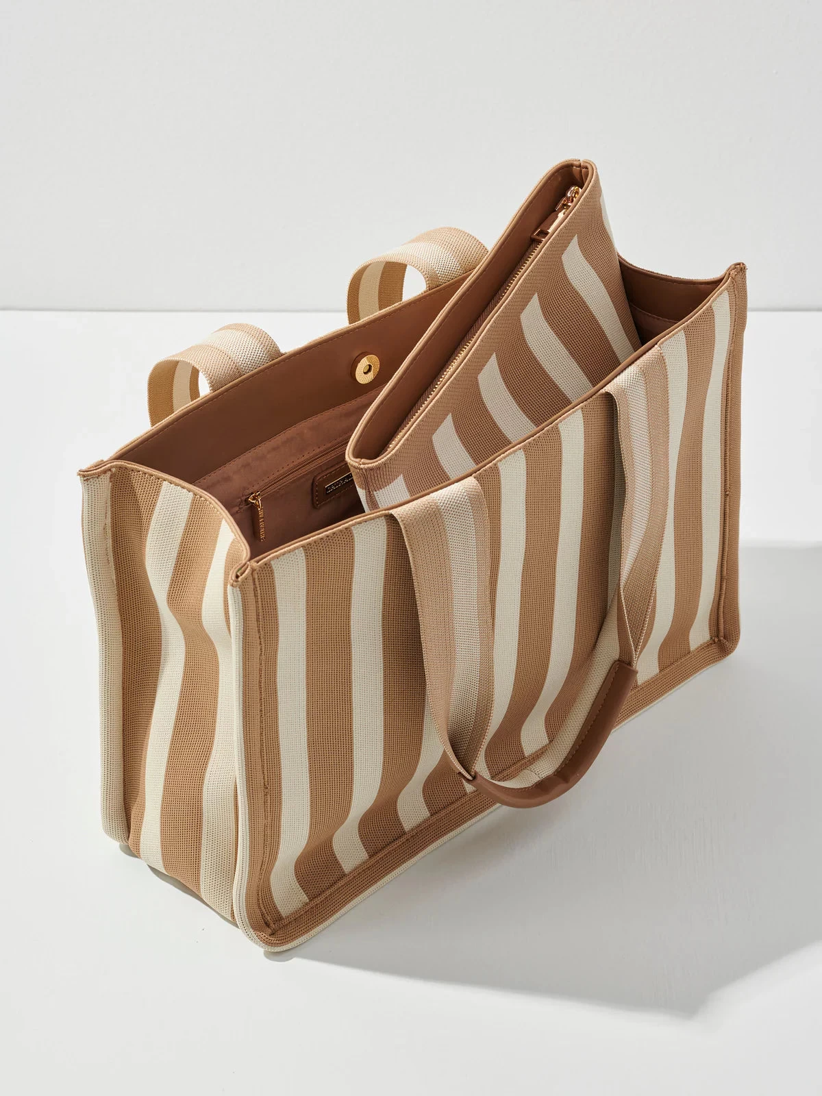 Isla Boxy Tote - Image 2