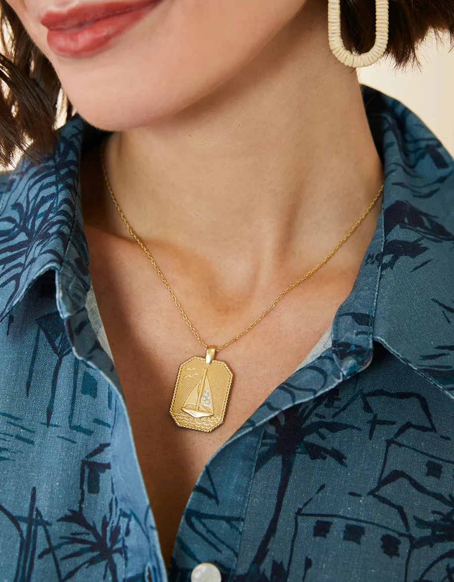 White Set Sail Necklace - Image 2