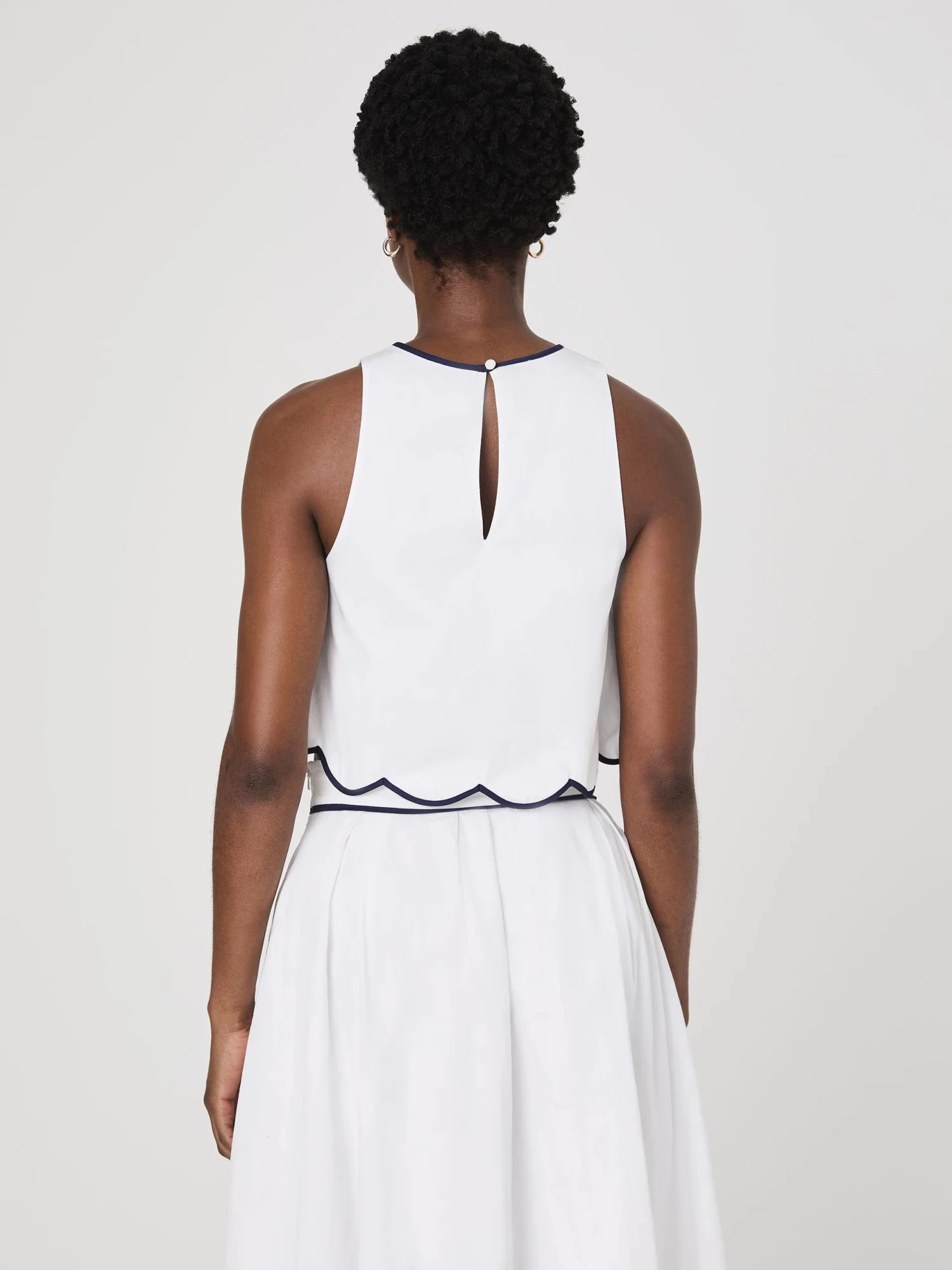 French Connection Alexis Cotton Scallop Top In White - Image 6