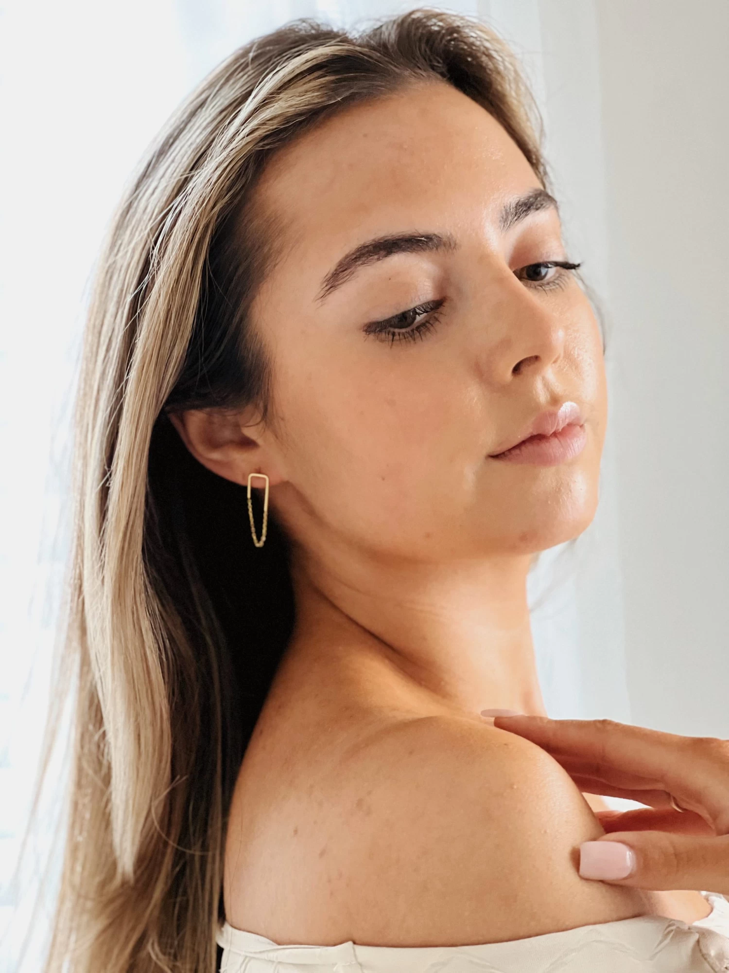 Filament Studs In Gold Vermeil