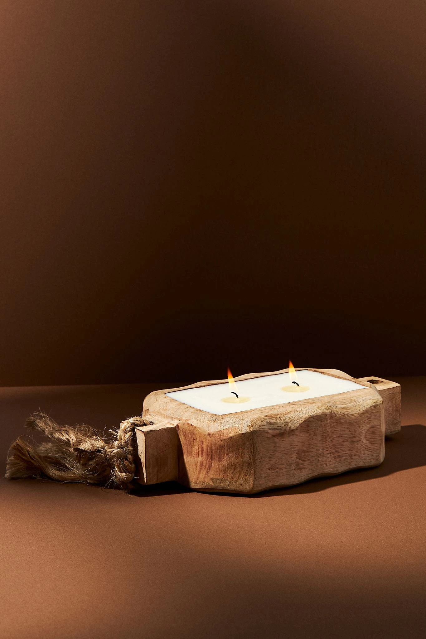 Grapefruit Pine Small Driftwood Candle Tray - Image 2