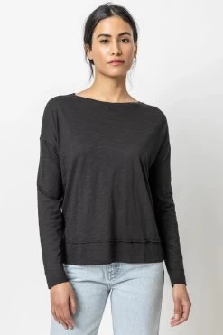 Wide Hem Boatneck Top In Black