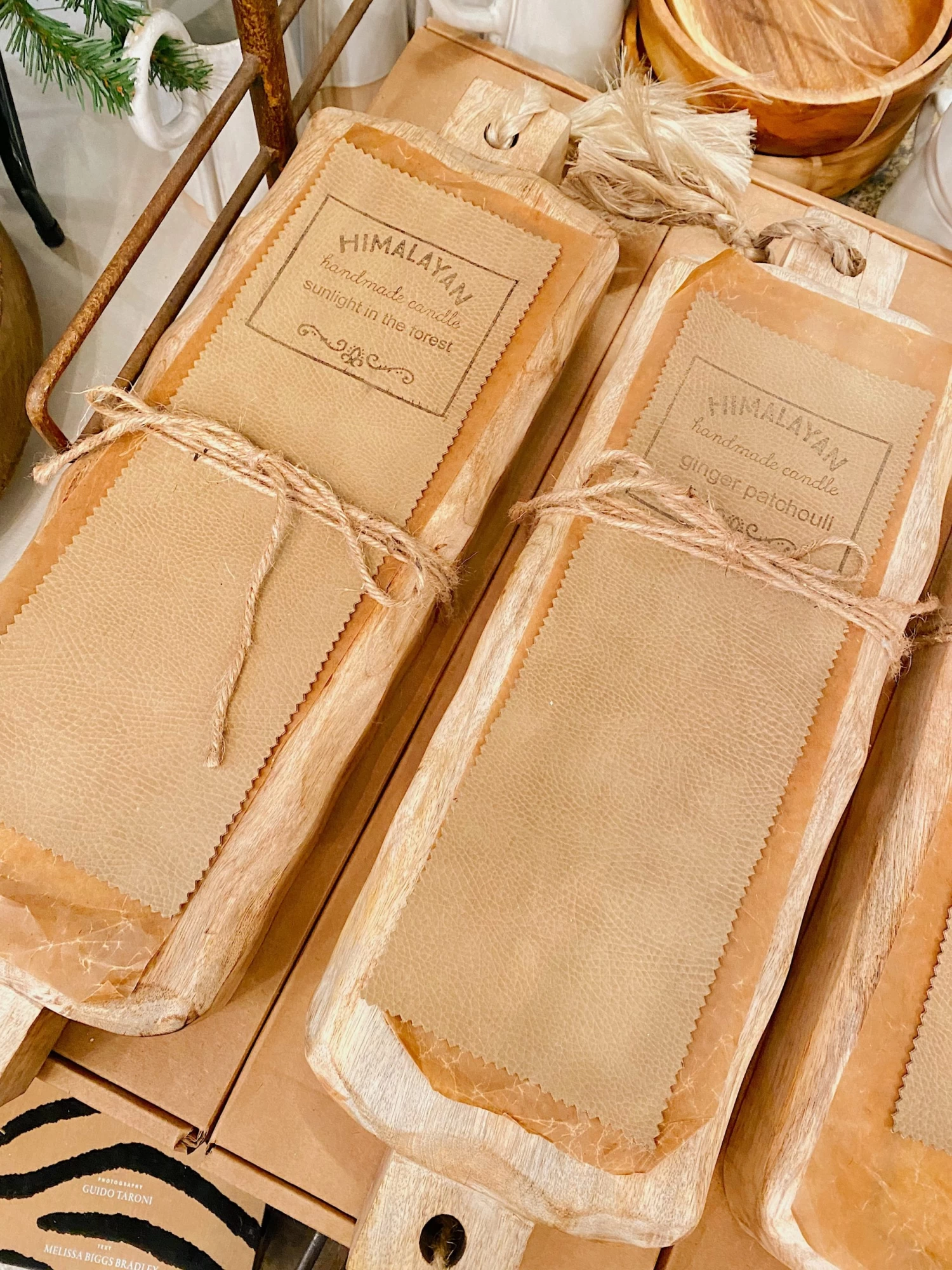 Ginger Patchouli Large Driftwood Candle Tray - Image 4