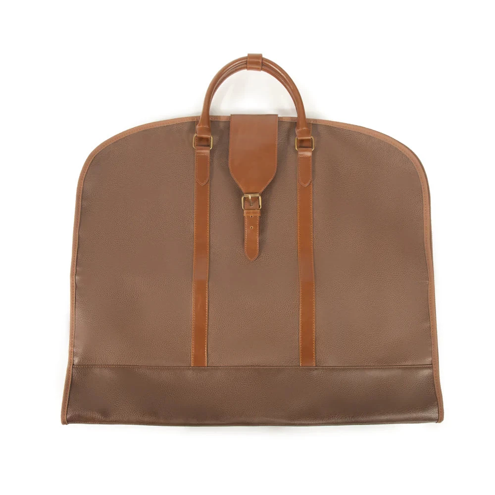 The Oxford Garment Bag In Chocolate Brown