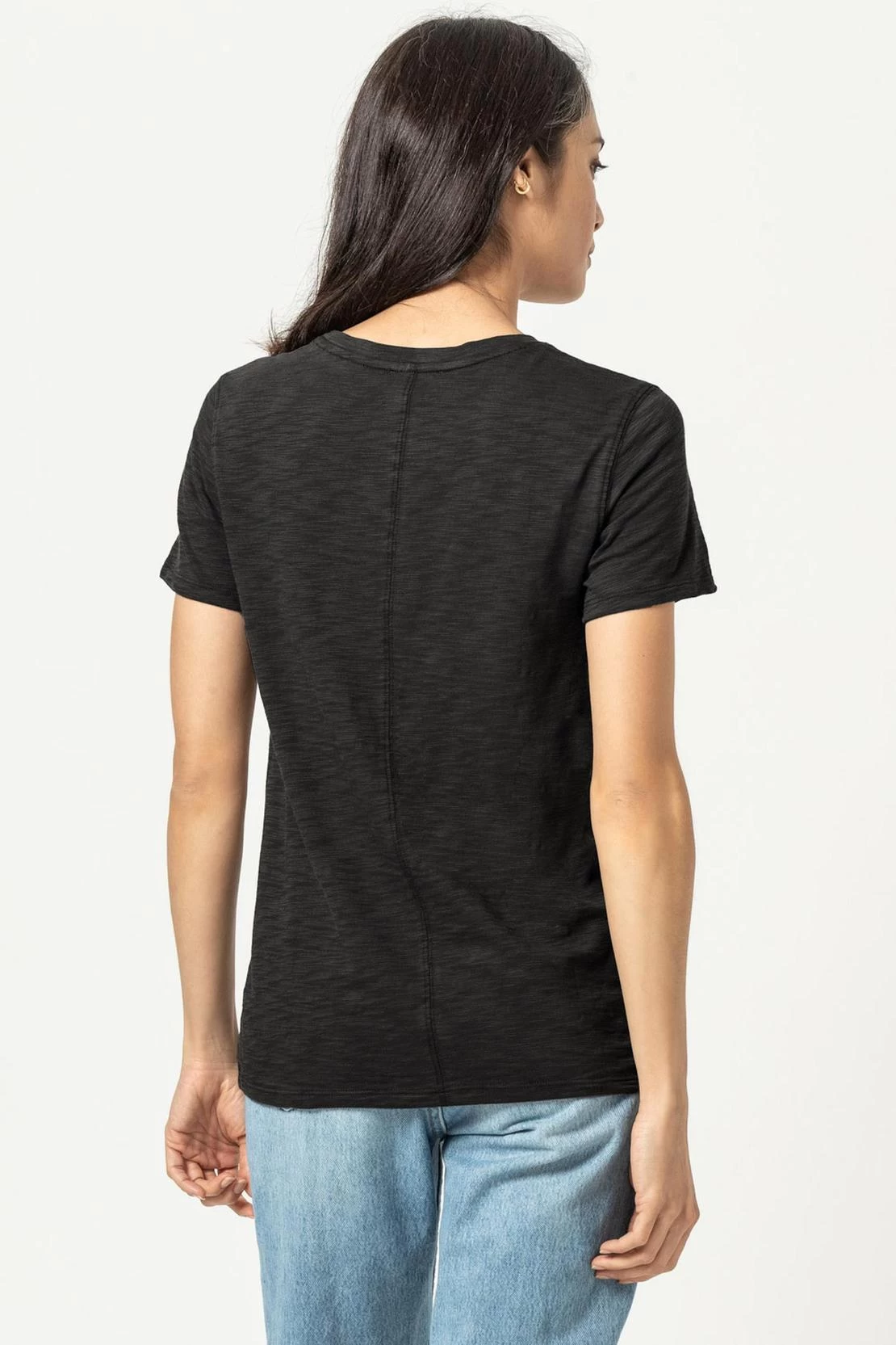 V-Neck Back Seam Tee In Black - Image 5