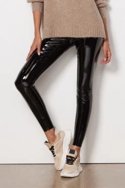Commando Faux Patent Leather Legging