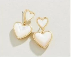 Mother Of Pearl Full Heart Earrings