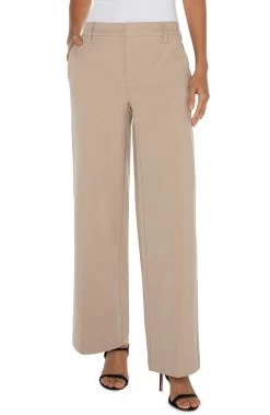 Kelsey Wide Leg Trouser In Neutral